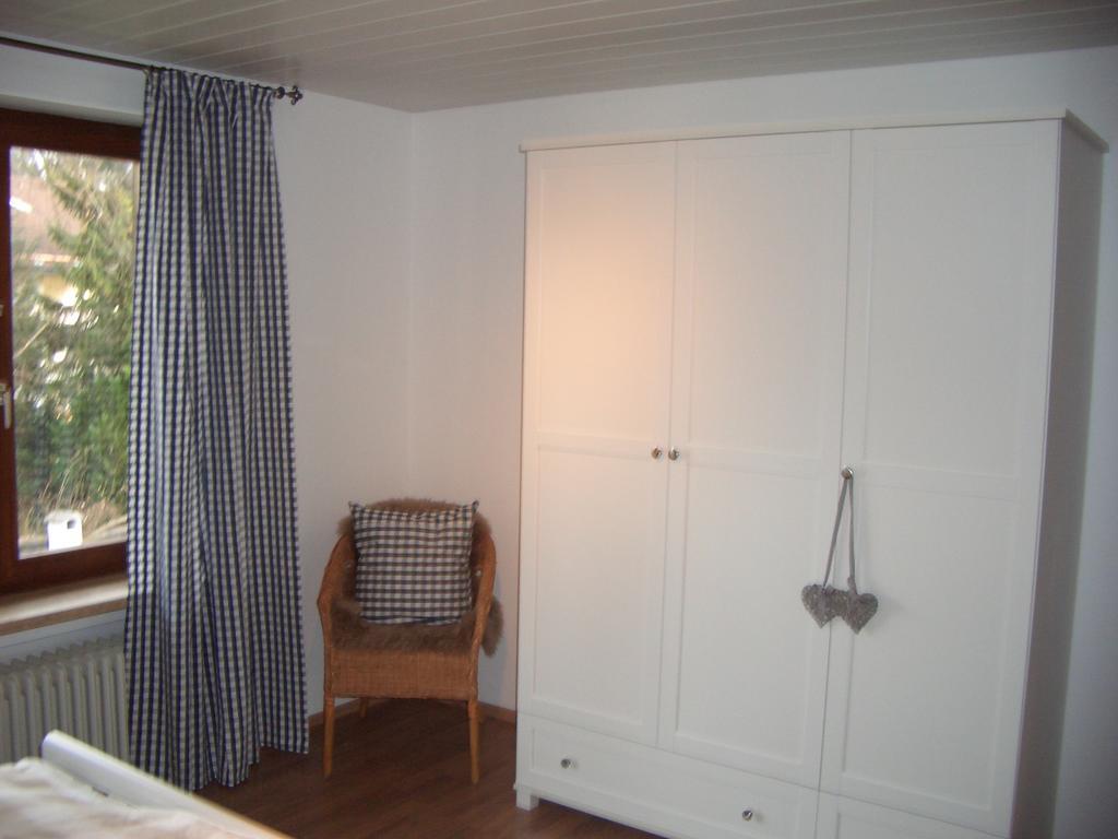 Ferienwohnung Franziska Garmisch-Partenkirchen Pokoj fotografie
